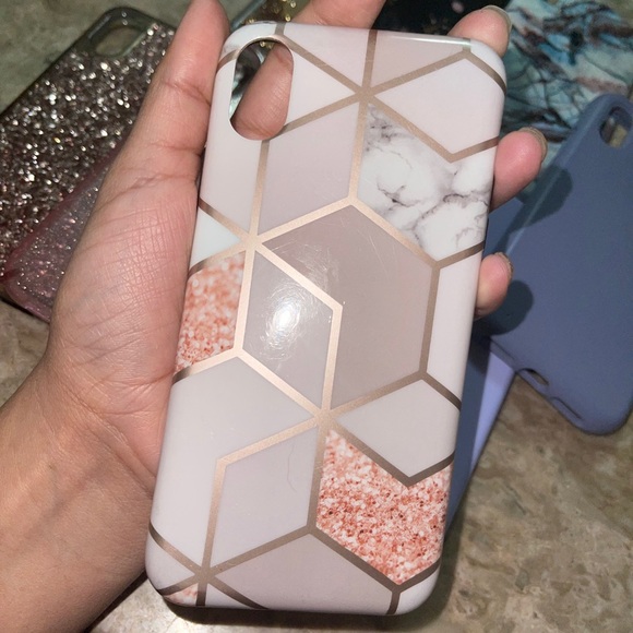 iPhone X cases - Picture 5 of 10
